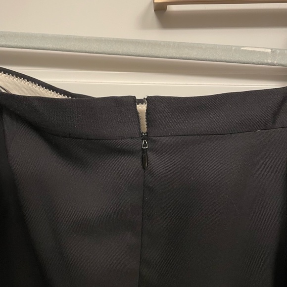 Black super 120s jcrew skirt size 6 - Picture 4 of 4